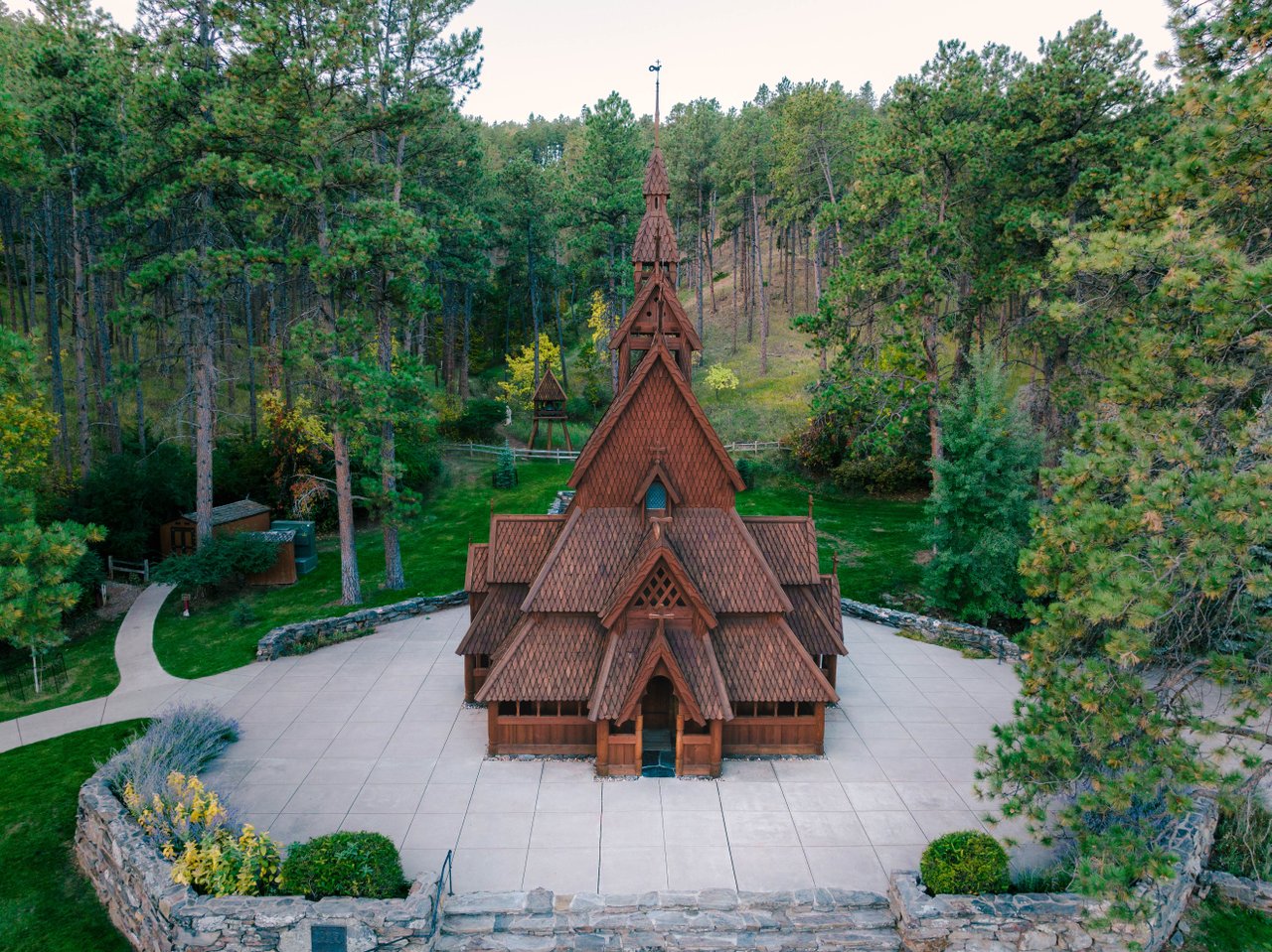 Chapel-In-The-Hills-Feature-Page-Header-medium.jpg