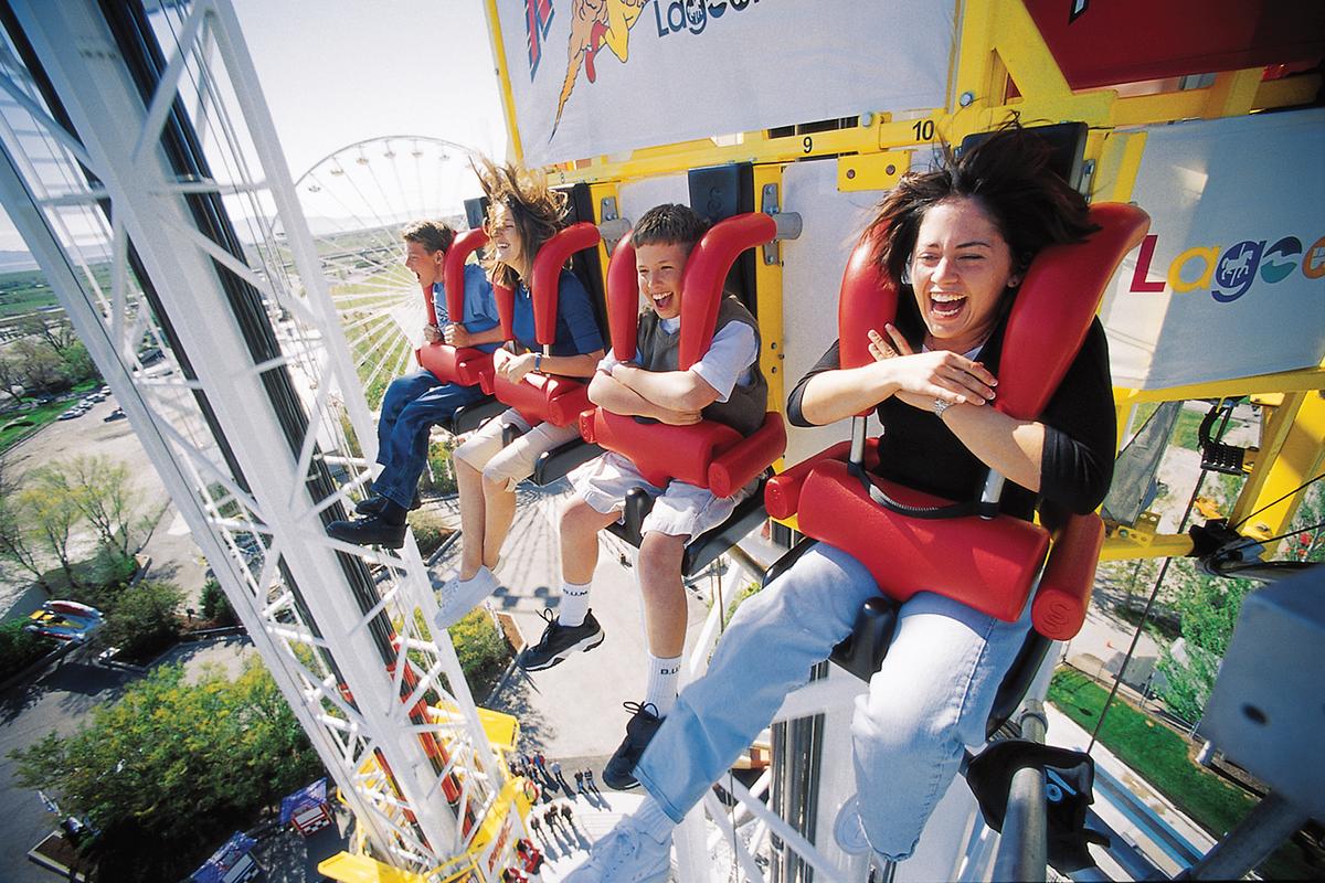 lagoon_Rocket_300dpi-medium.jpg