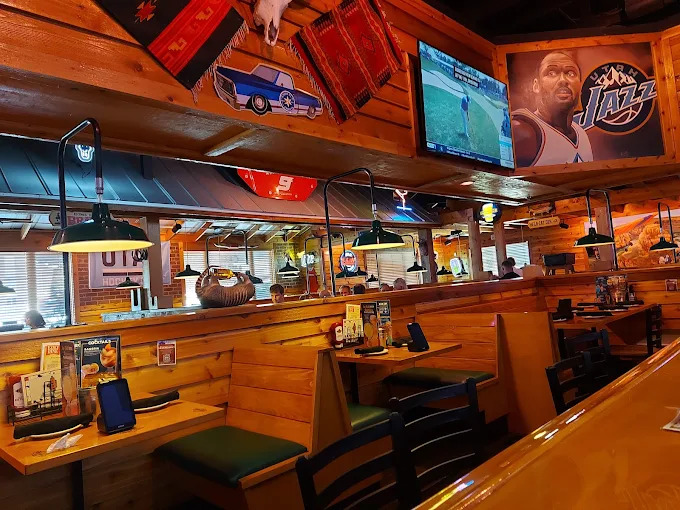 Texas Roadhouse_Bountiful.jpg