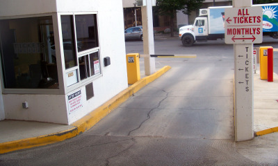 Parkade_Paying_Exit_Lane.jpg
