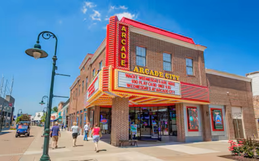 478716-Branson-Cityyy.jpg