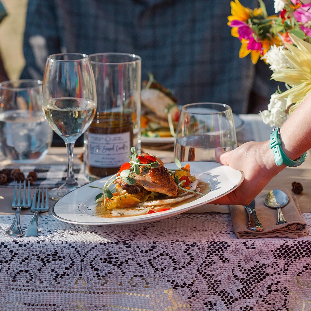Farm-to-Table-Serving.jpg