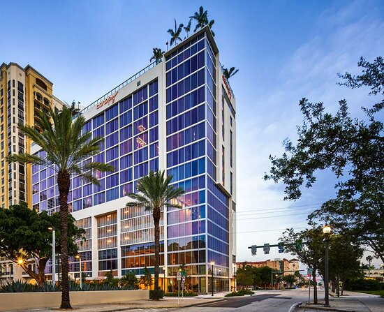 canopy by hilton west palm beach downtown.jpeg