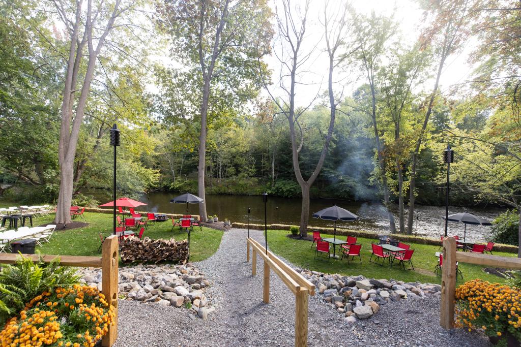 RiverView_Winery_Hiller_895_LCVB.jpg