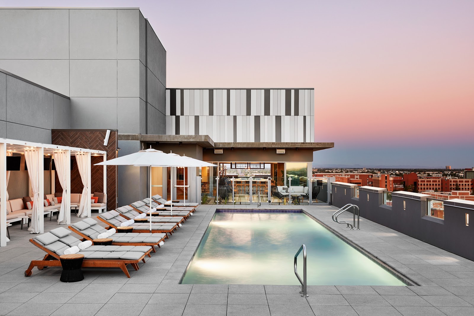 Canopy_Tempe_Rooftop_Pool_2.jpg