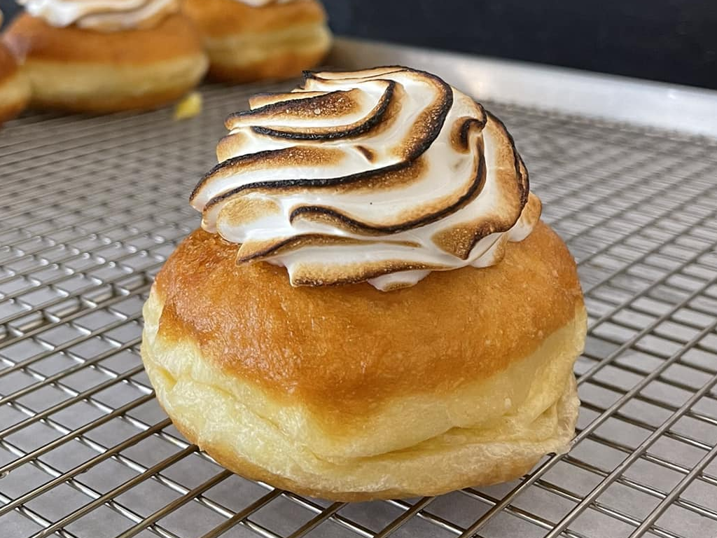 Donut 2.png