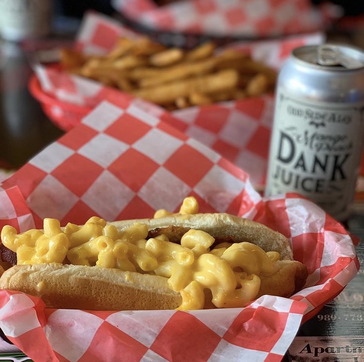 MacDaddy Hotdog.jpg
