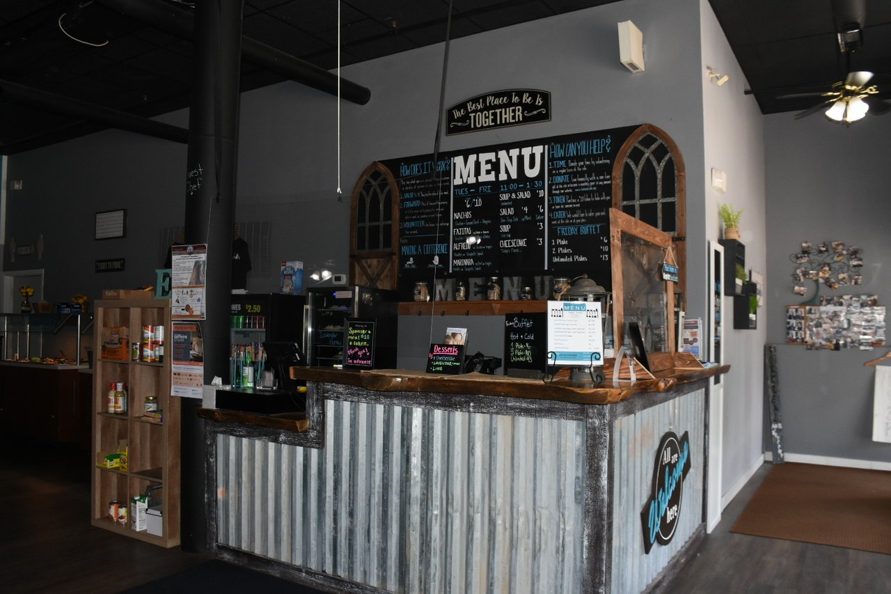 Fork-Real-Community-Cafe_Credit-Shayla-Hurt-@mindovermidwest-medium.jpg