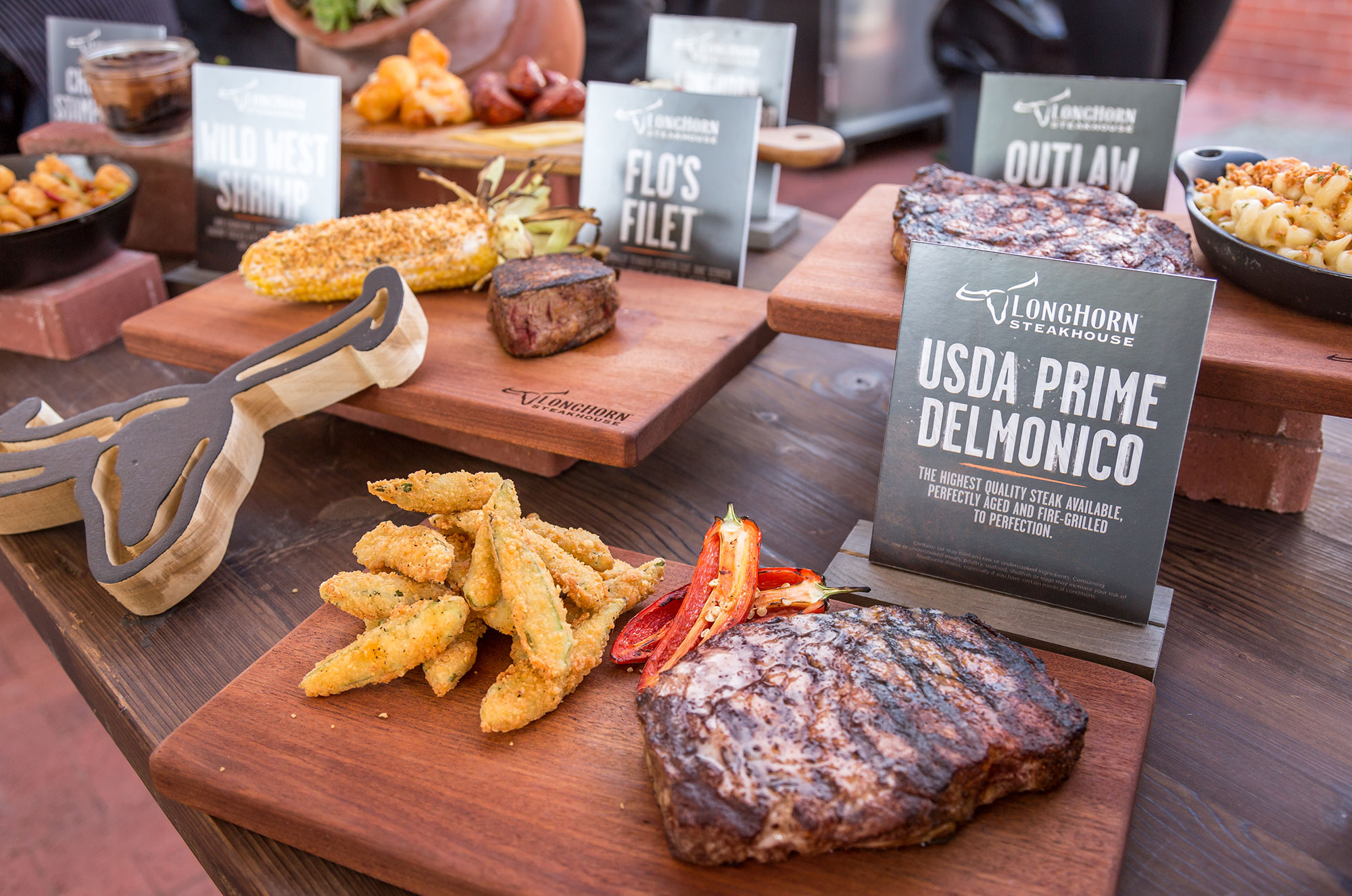 LongHorn-Steakhouse-Restaurant-Plano-Magazine-feature.jpg