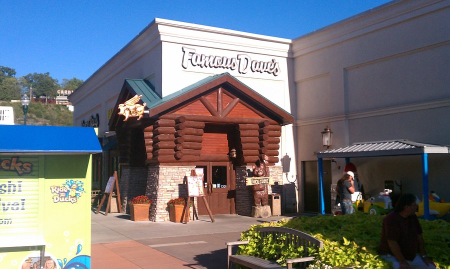 famous-dave-s-barbeque.jpg