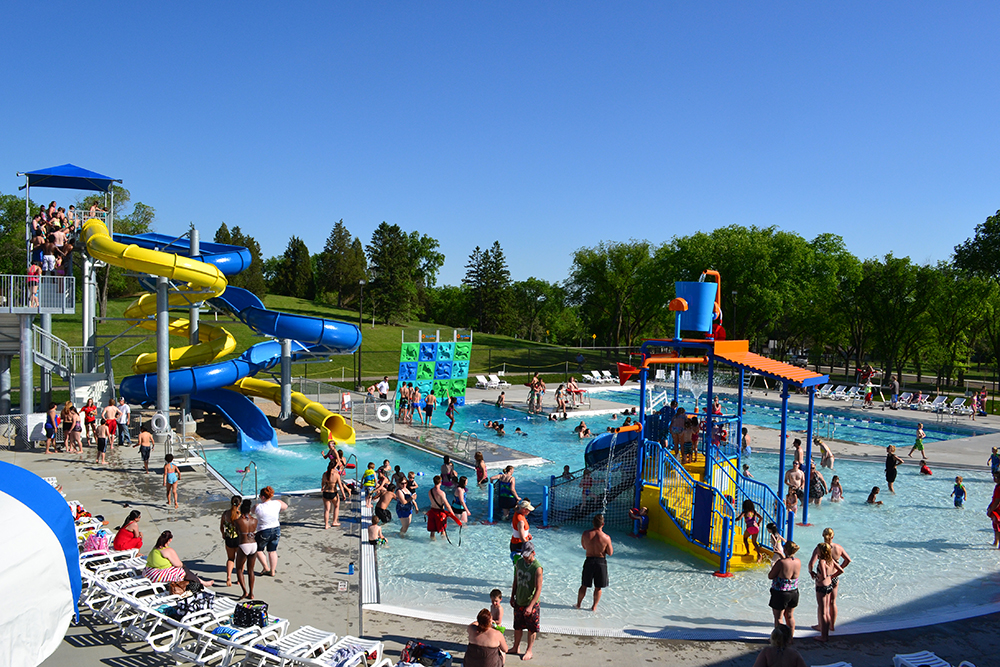 2015openingdayhillsideaqauticcomplex54.jpg