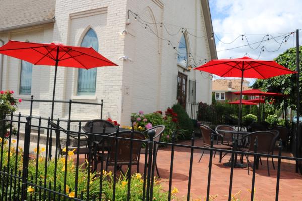 Victors Outdoor Dining Area.jpg