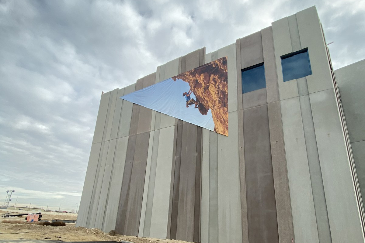 image2.jpg