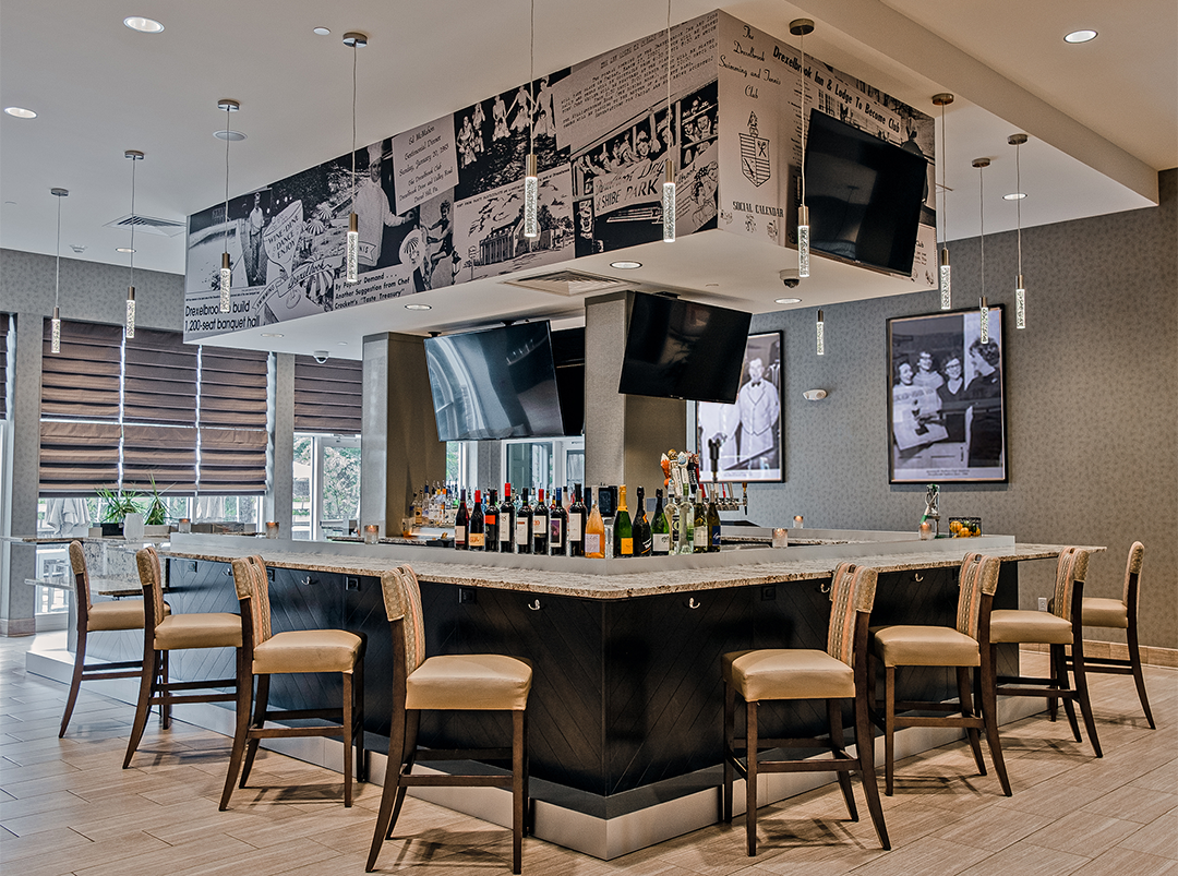 STREETLIGHT KITCHEN & BAR (11).png
