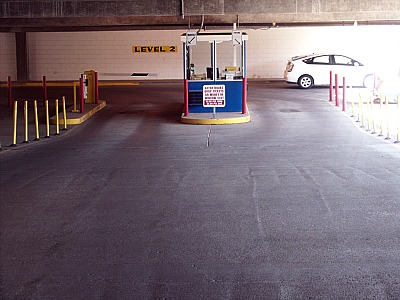 EXIT_LANES_AND_THE_CASHIER_BOOTH.jpg
