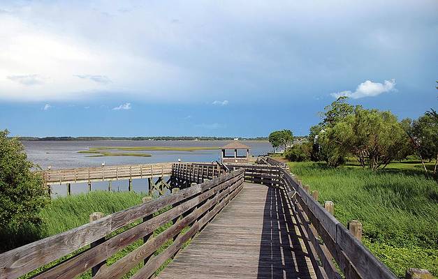 Riverview 1