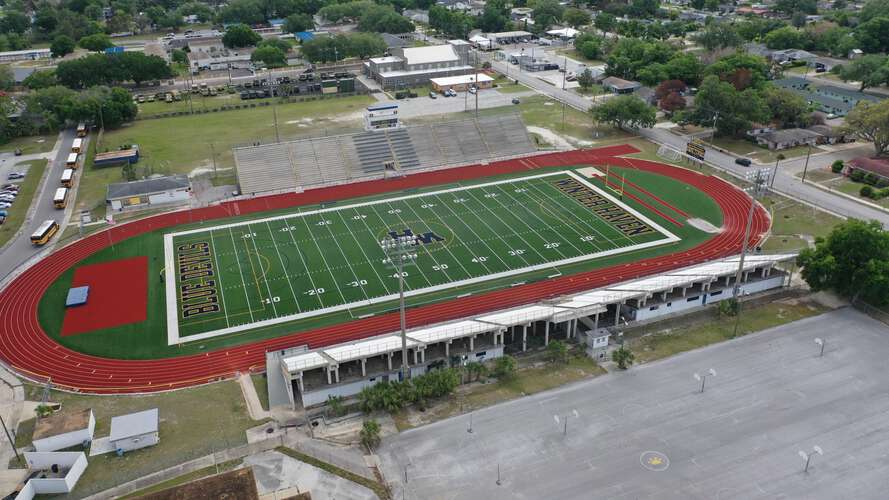 dms33880_Football_Stadium__Turf__1.jpg