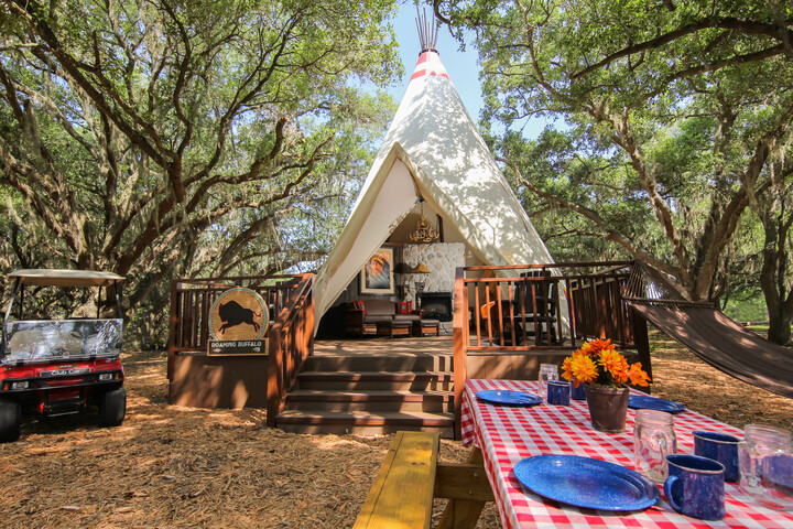 TEEPEE-EXTERIORS_3-720x480-6a759474-d76e-43aa-bbea-c79055a0061f.jpg