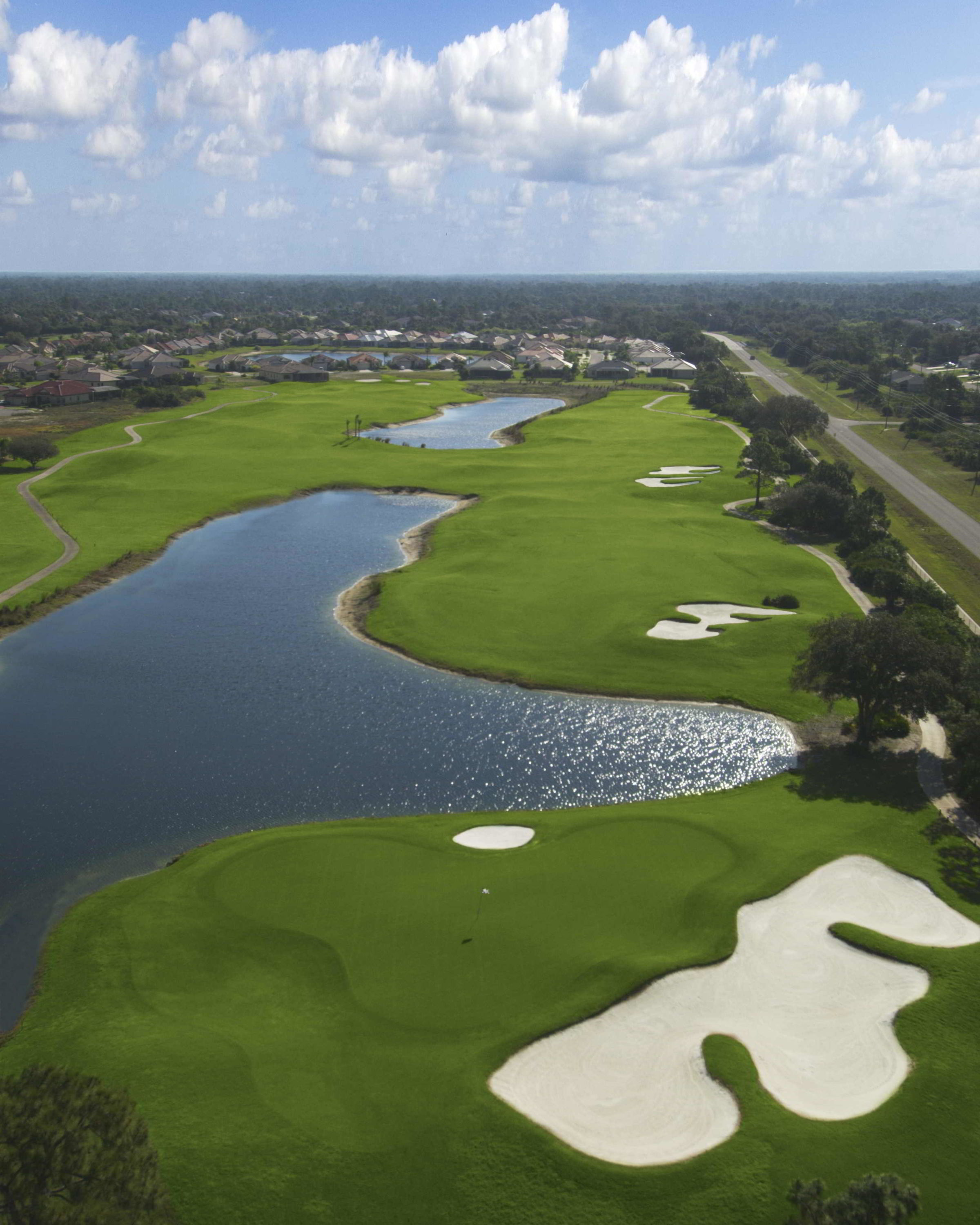 sanlan_golf_course_cover_picture.jpg