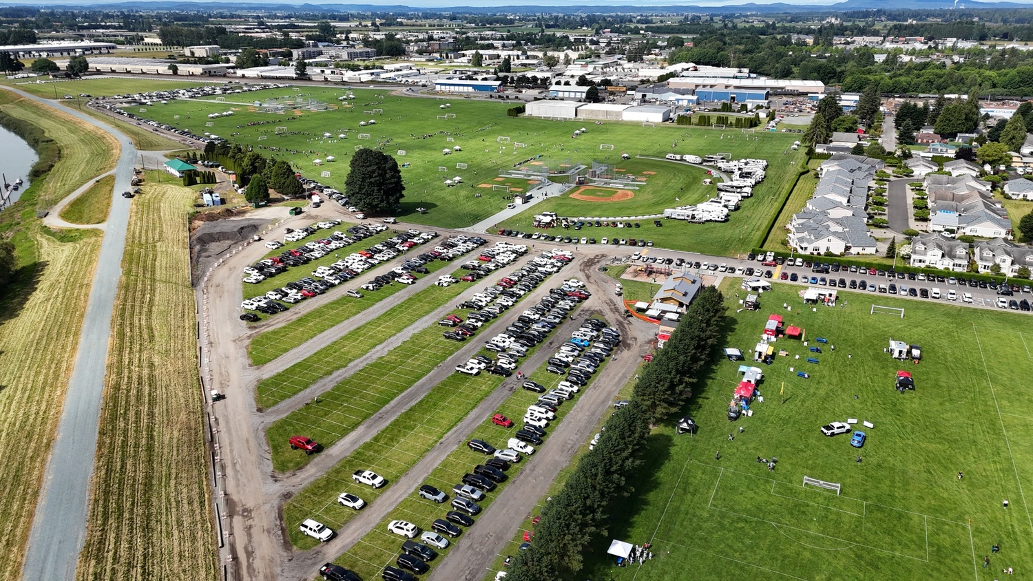 resized_1500px_parking.jpg
