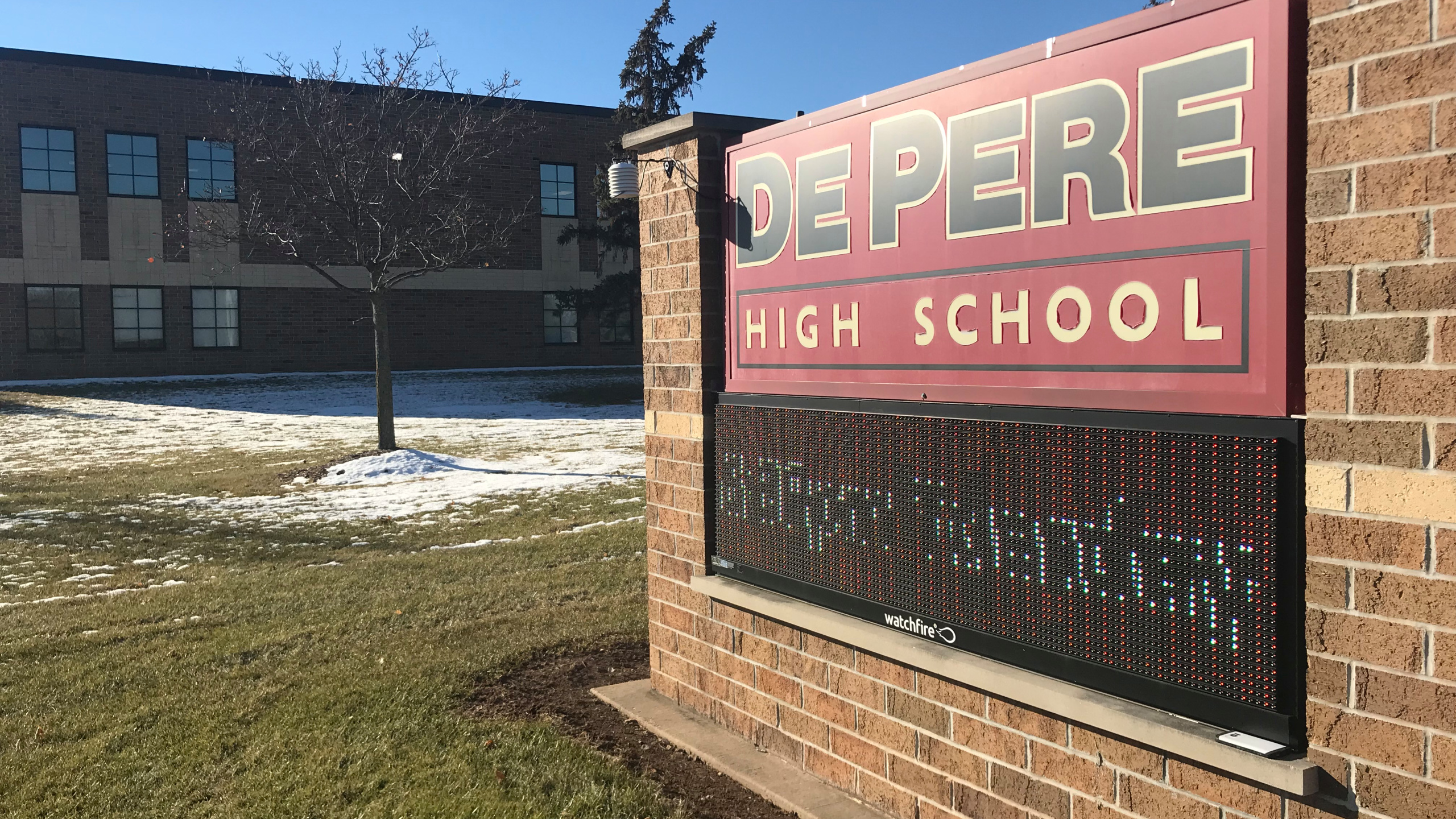 de pere high school
