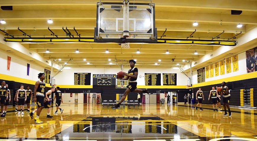men-s-basketball-10-31-18-123_slider