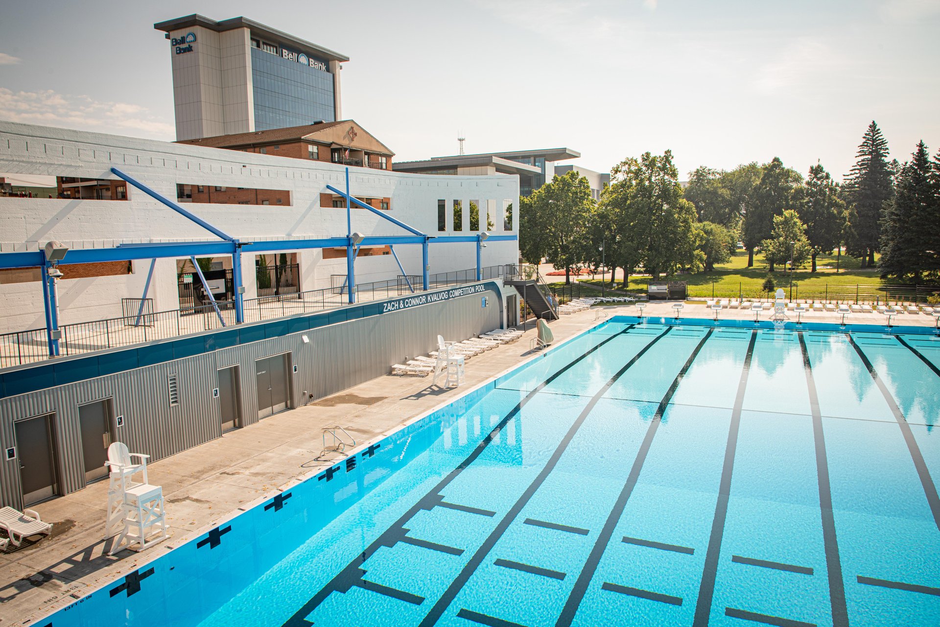 Island-Park-Pool097-large.jpg