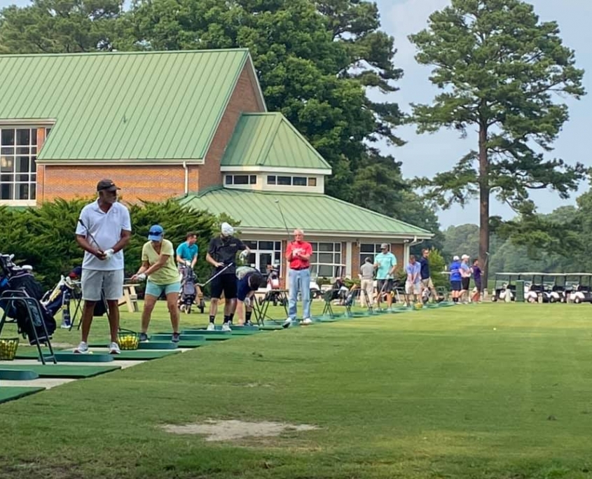 newport news golf club virginia beach driving range.jpg