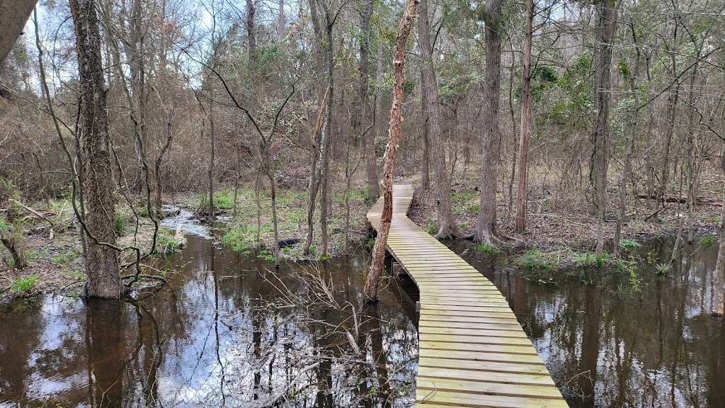 Lindsey Park4