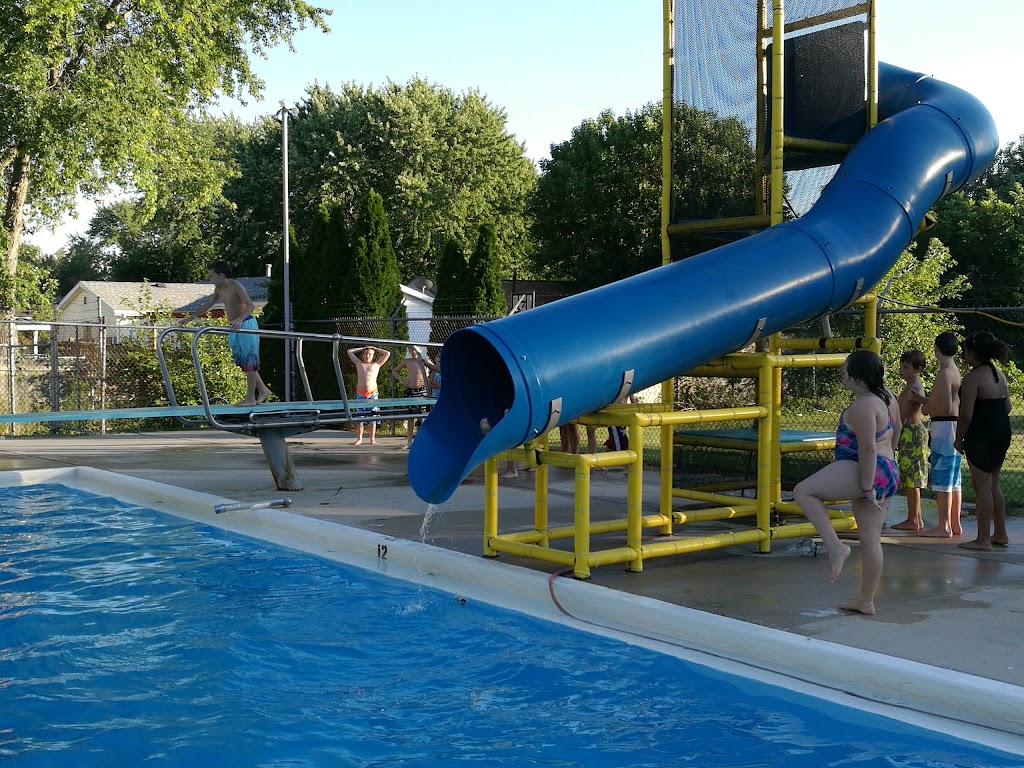 Veterans Memorial Pool3