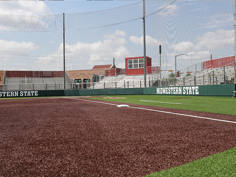 mustangs park