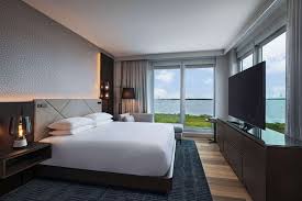 Hyattroom.jpg