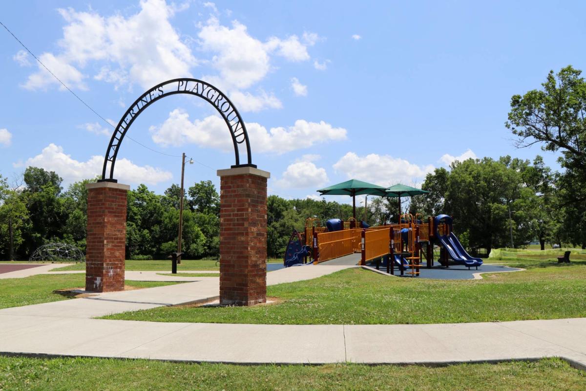 Schlanger-Park-Katherines-Playground-6fe07d8ad5a959f_543b2f51-5056-a36a-0bf8de33d9f7e8e6
