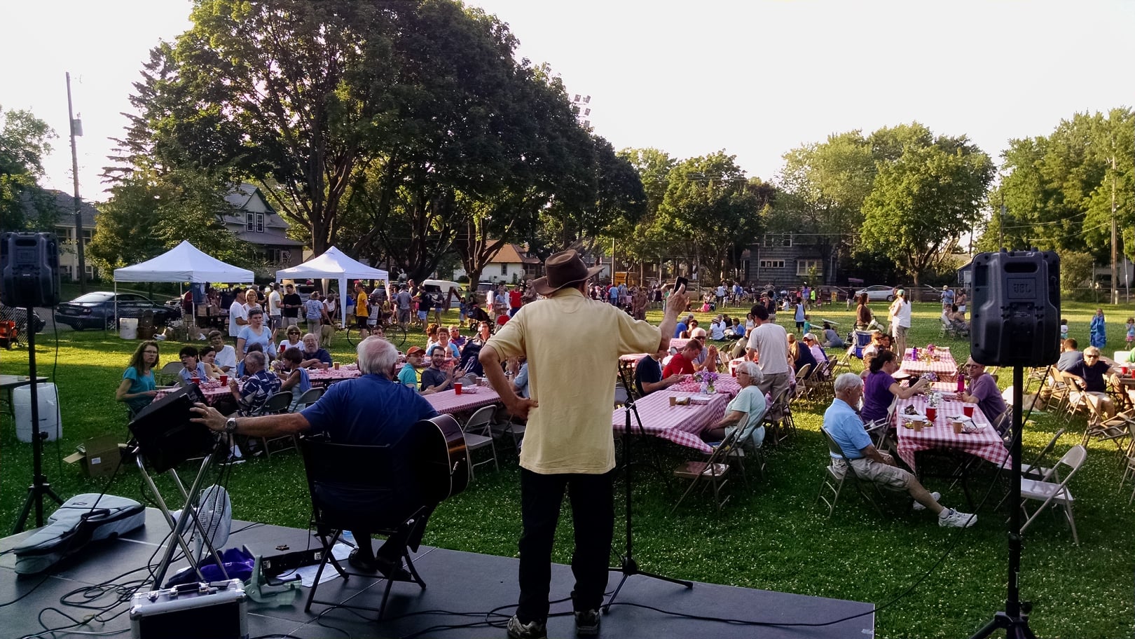 Desnoyer Park8