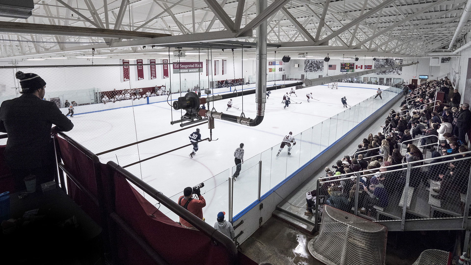 ice_arena_01