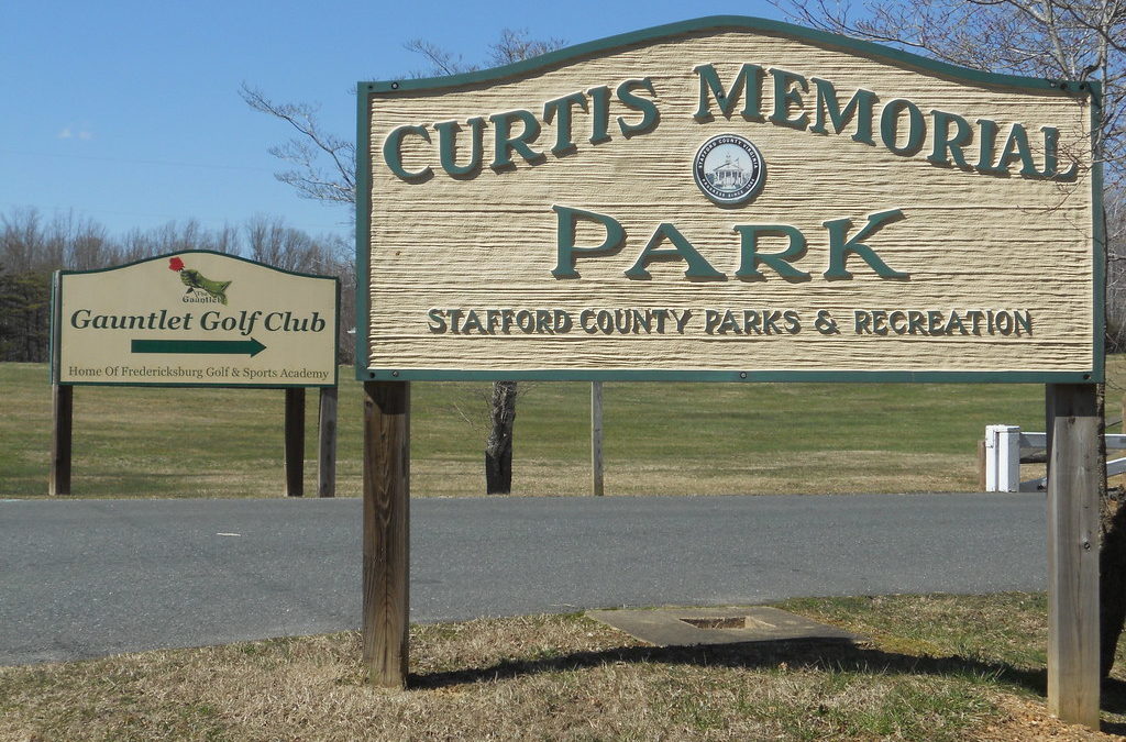 Curtis memorial park sign