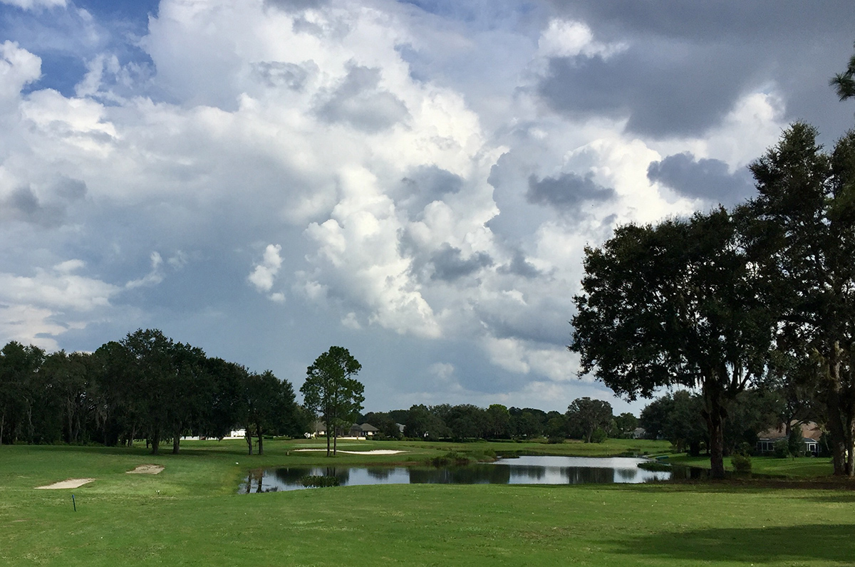 Lake Diamond Golf & Country Club
