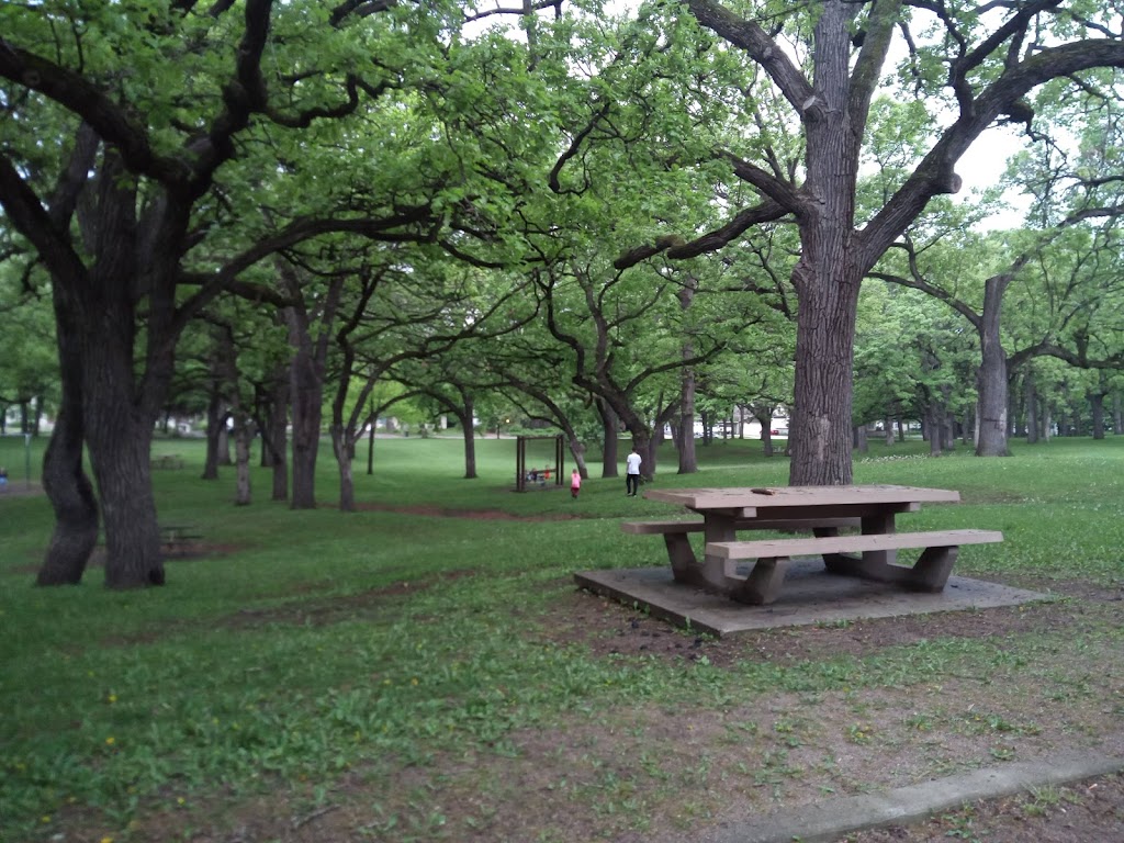 Newell Park4