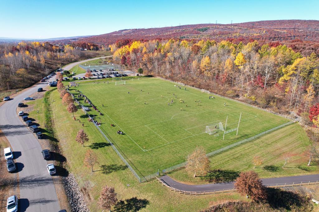 Ed_Staback_Memorial_Park_Athletic_Fields_2022_Access_Aerial_983_LCVB.jpg