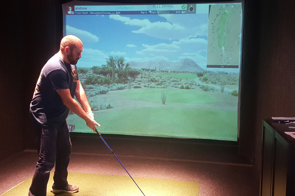 Riley's On The Green Indoor Golf5