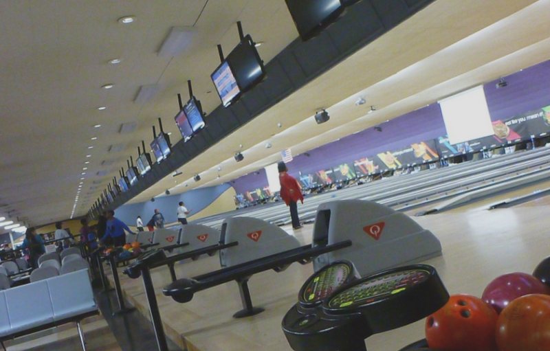 Bowlero Davie 2