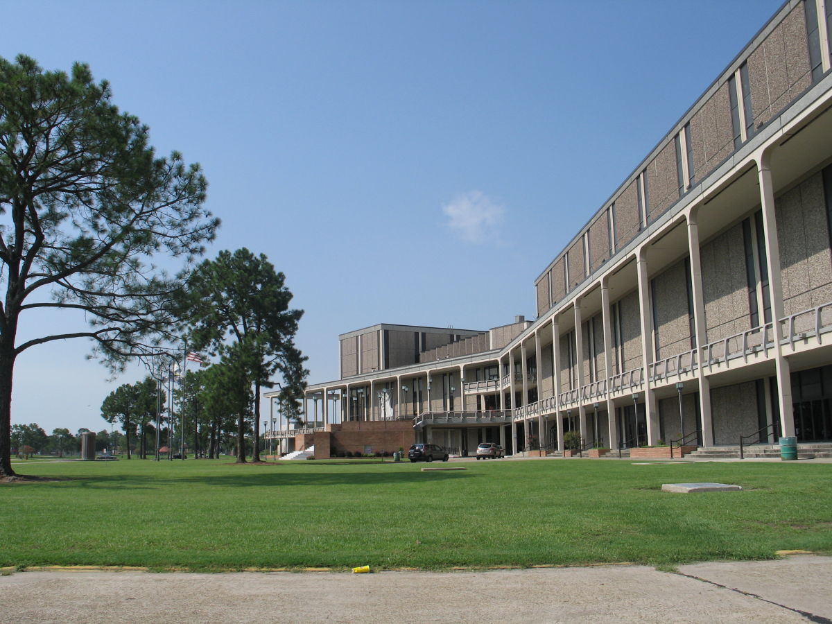 Lake Charles Civic Center4