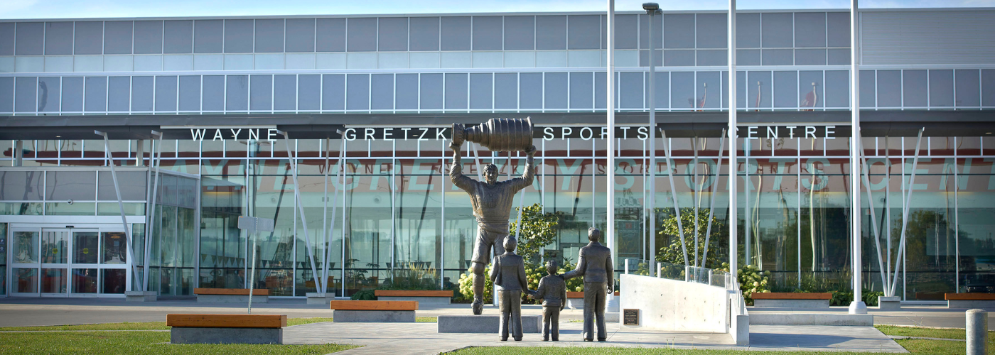 wayne gretzky sports centre statue.png