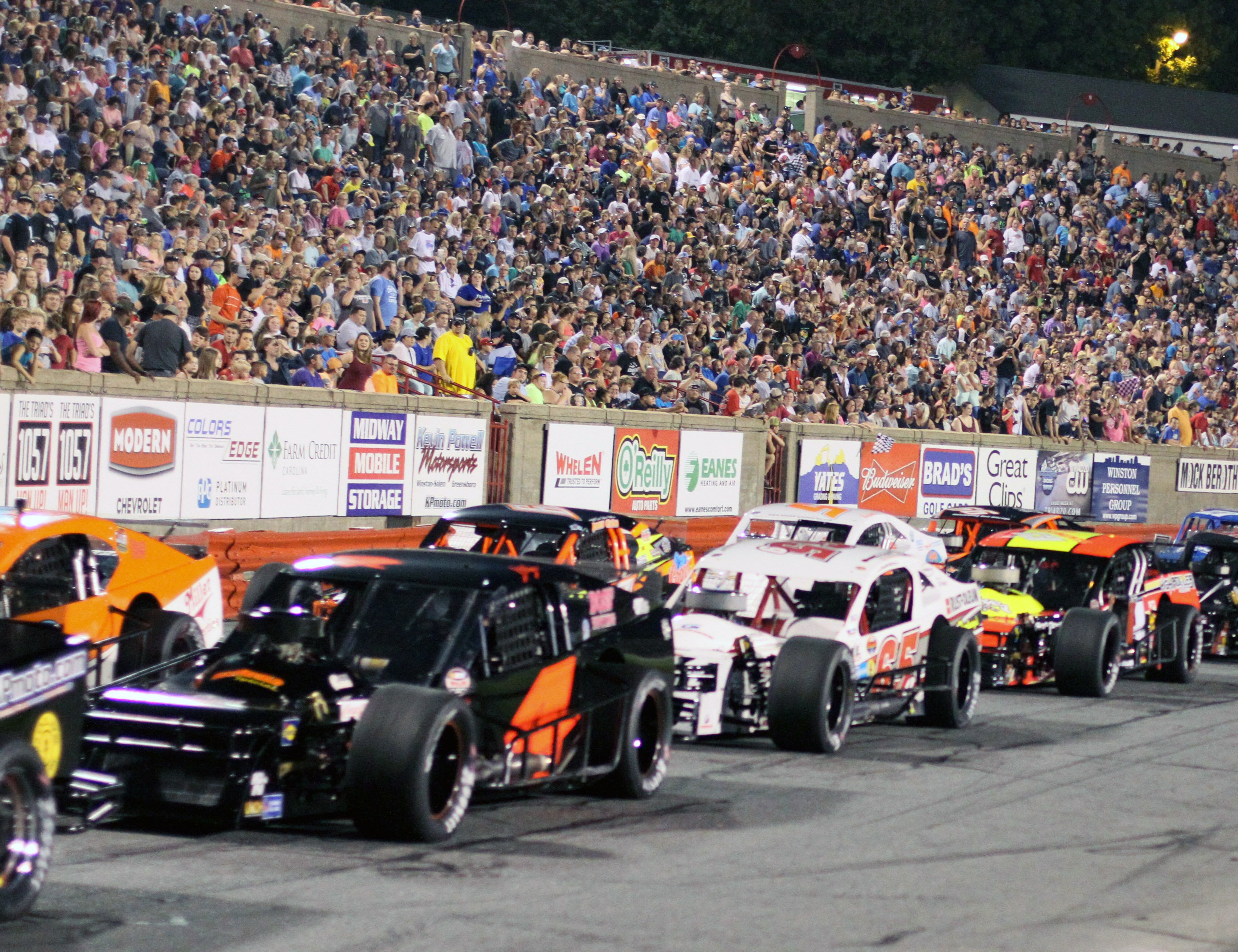Bowman_Gray_Racing_2_S2rbJpbRdhe28l3sQBe05Vt18q0ABlZBh_rgb_l.jpg