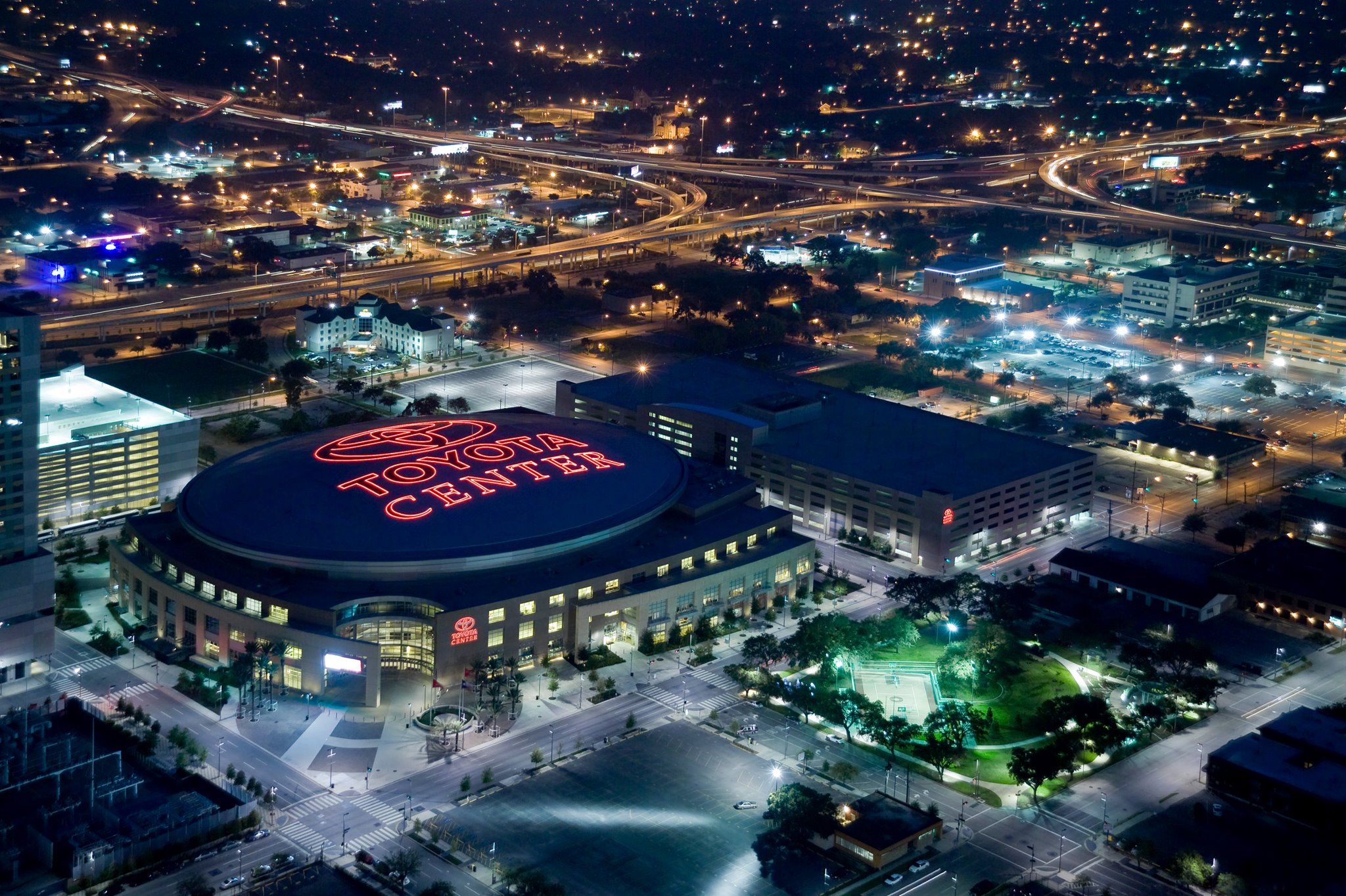 Toyota Center4
