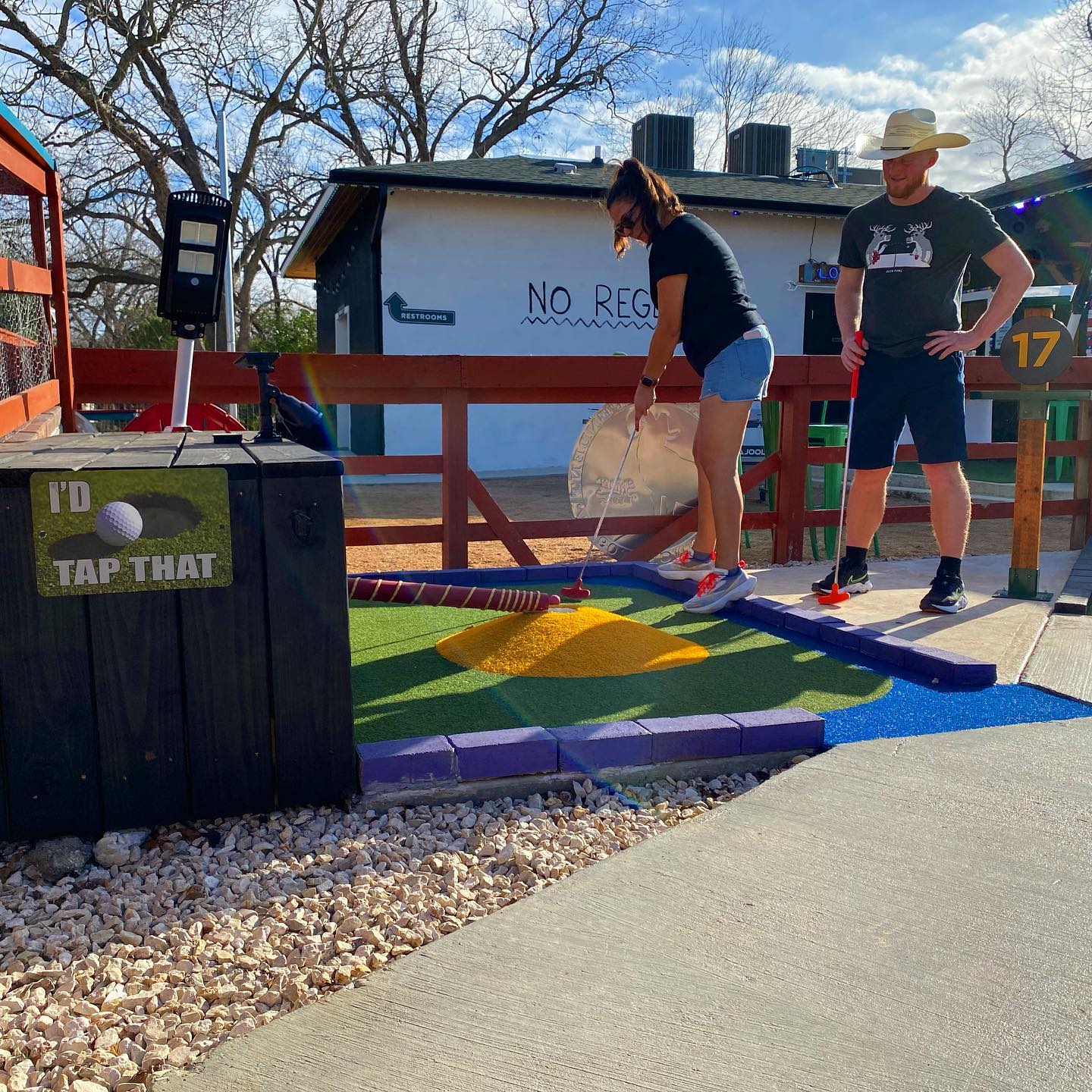 Putt Pub 6