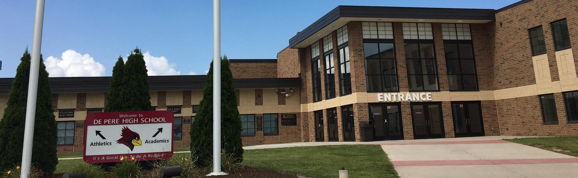 De Pere High School