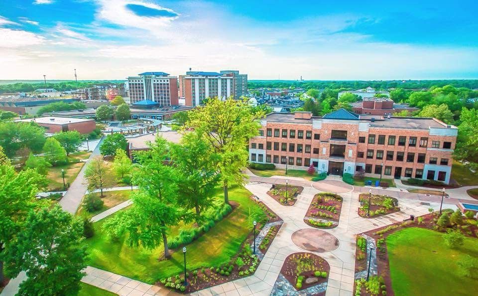 uni-campus-18587
