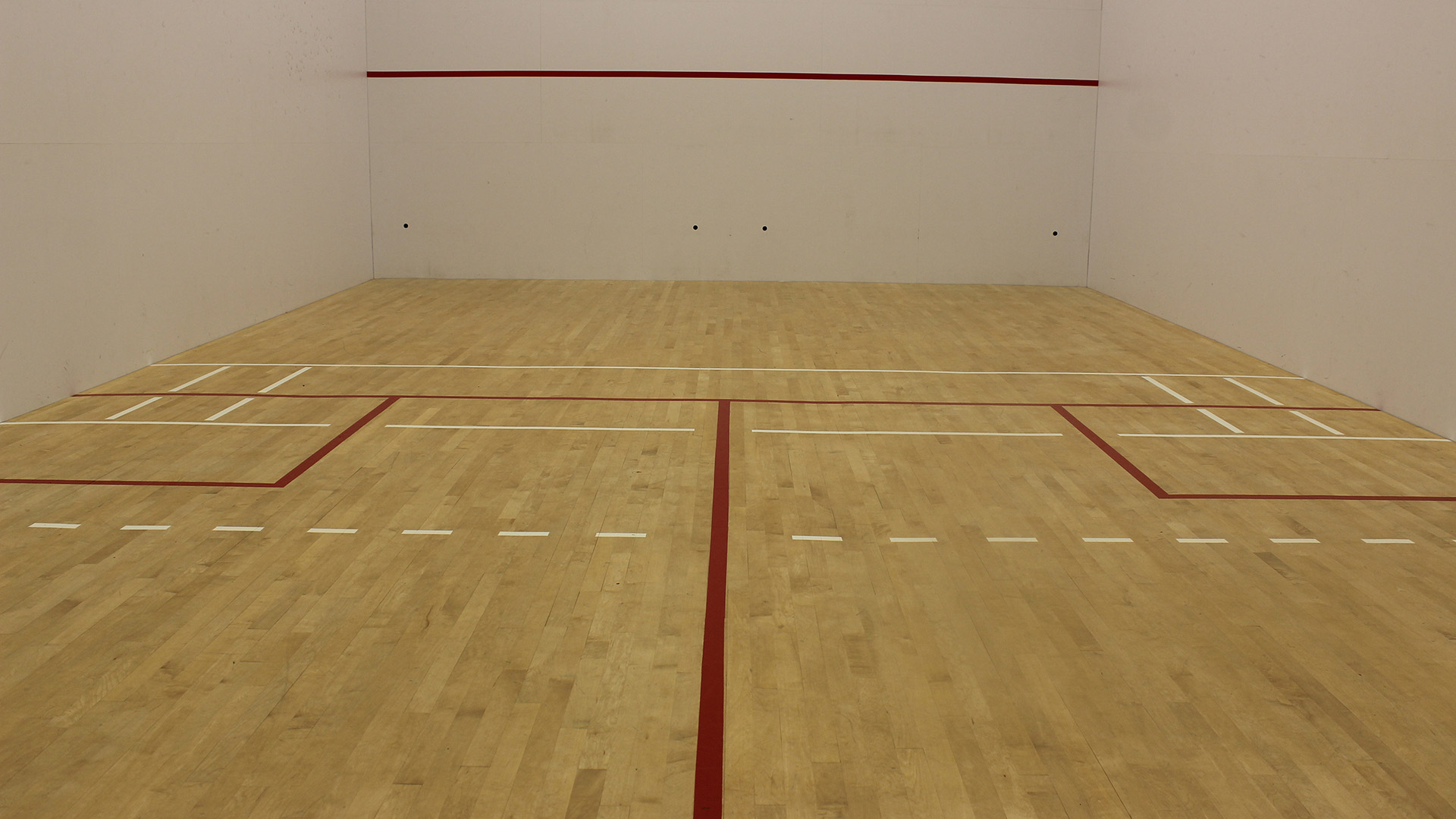 Racquetball & Squash Court2