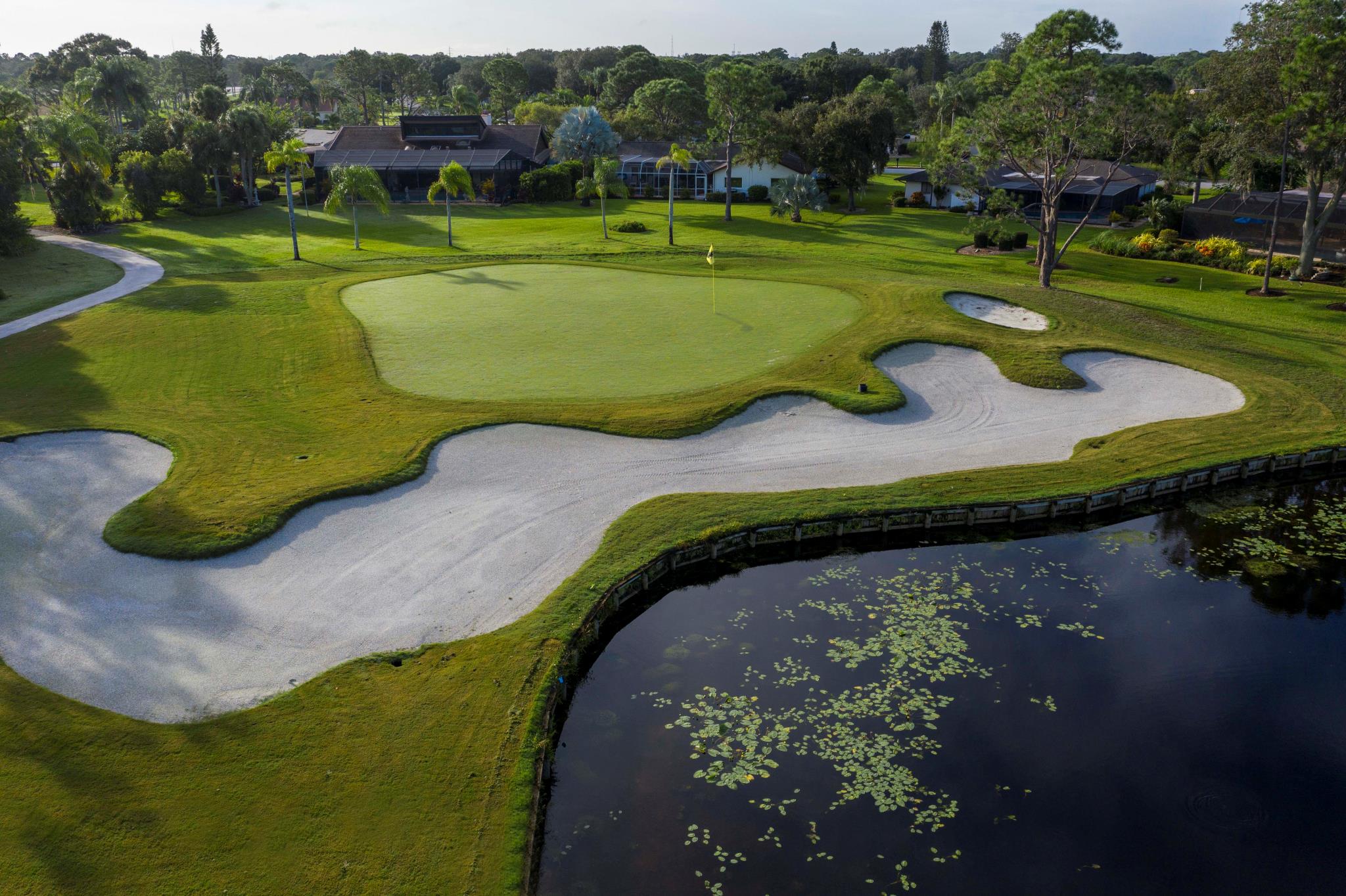 The Meadows Country Club7